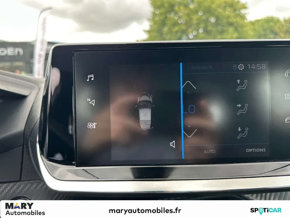 Véhicule occasion 1235347 - peugeot 208 - Photo 10