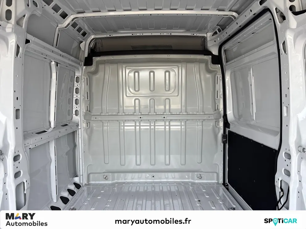 Véhicule occasion 209840 - peugeot BOXER - Photo 9