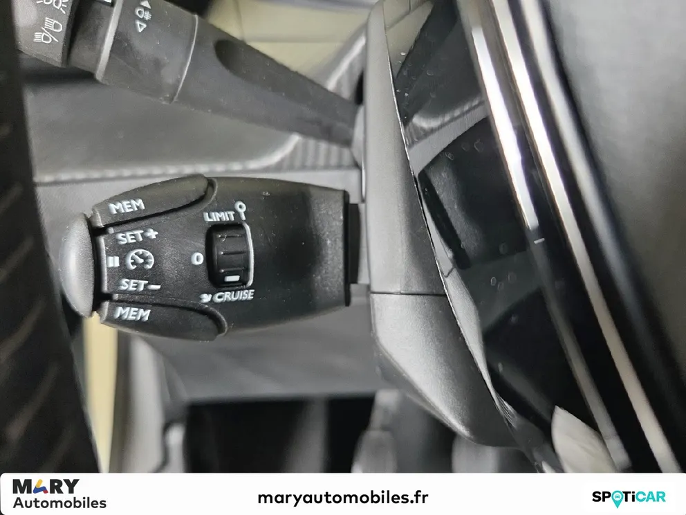 Véhicule occasion 233681 - peugeot 208 - Photo 11