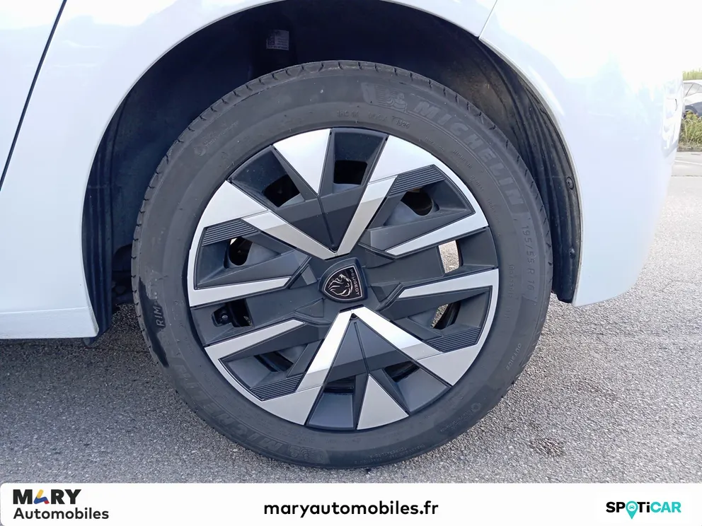 Véhicule occasion 1235413 - peugeot 208 - Photo 7