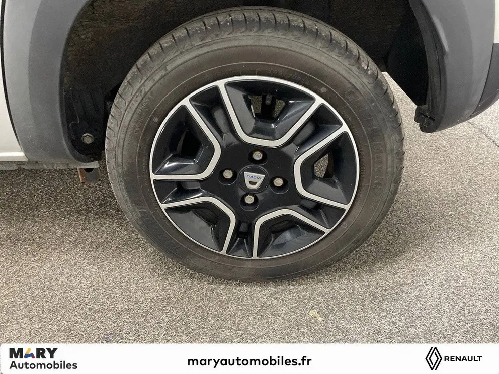 Véhicule occasion 196294 - dacia SPRING - Photo 11