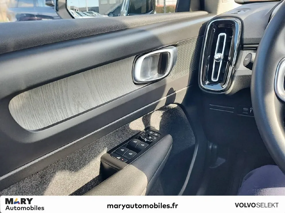 Véhicule occasion 215679 - volvo XC40 - Photo 17