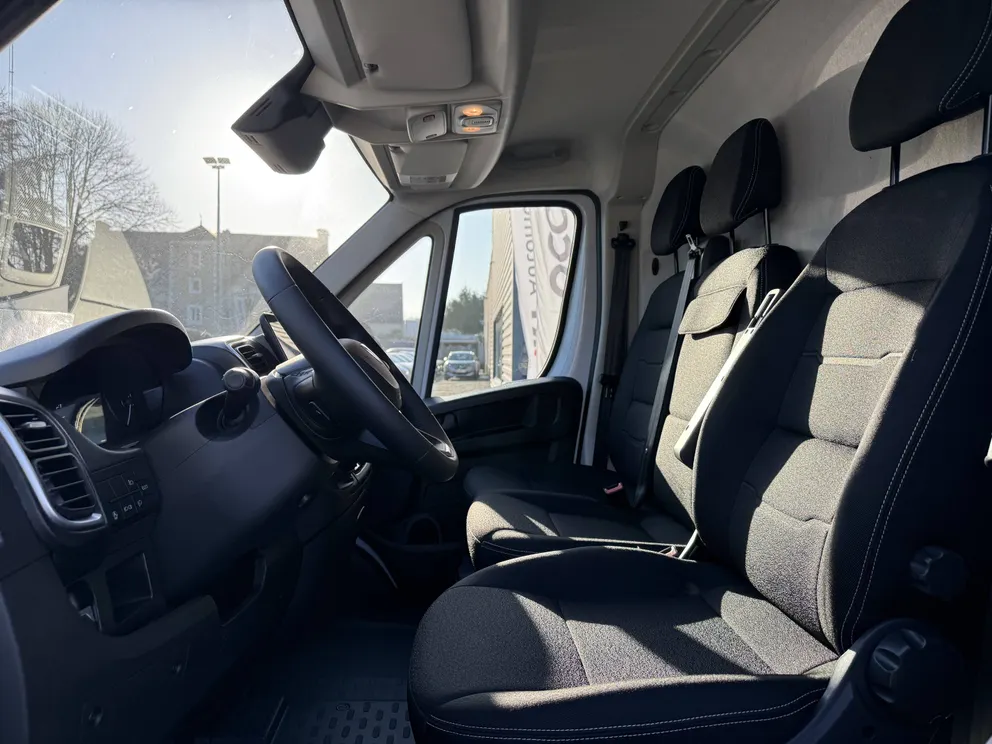 Véhicule occasion 209352 - peugeot BOXER - Photo 8