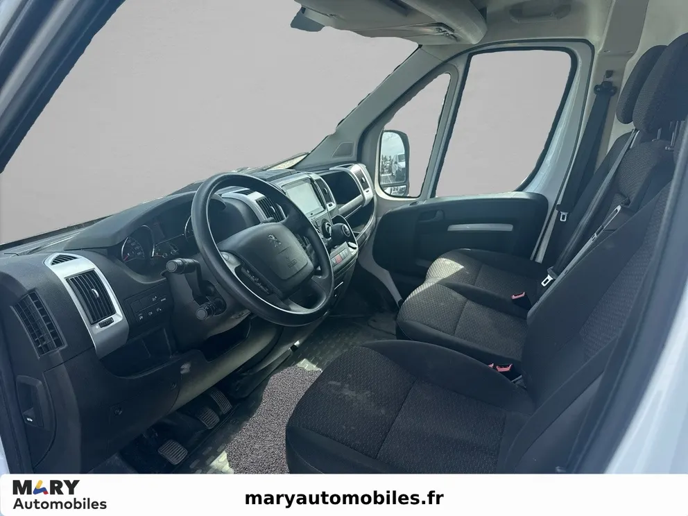 Véhicule occasion 229725 - peugeot BOXER - Photo 8