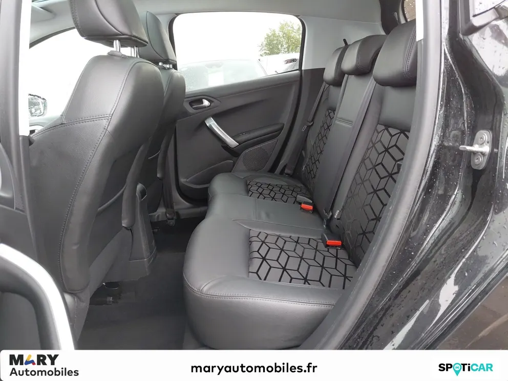 Véhicule occasion 1231867 - peugeot 208 - Photo 18