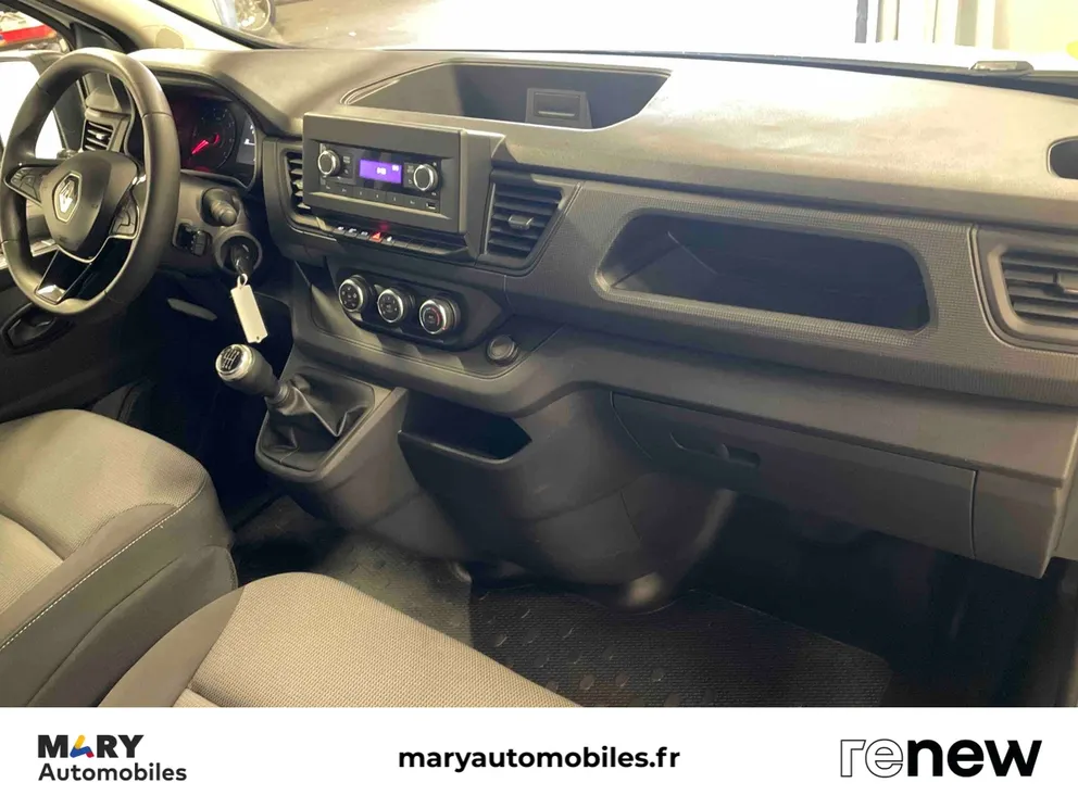 Véhicule occasion 1236863 - renault TRAFIC - Photo 21