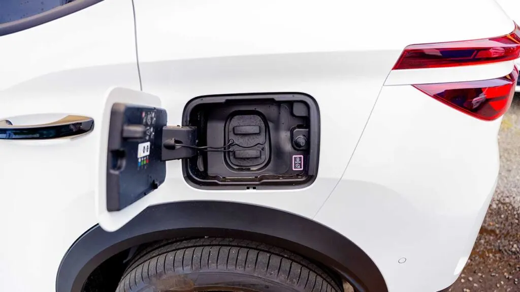 Opel Frontera prise électrique 