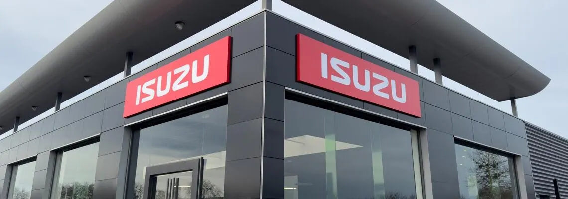 isuzu Ouverture chez Mary Automobiles