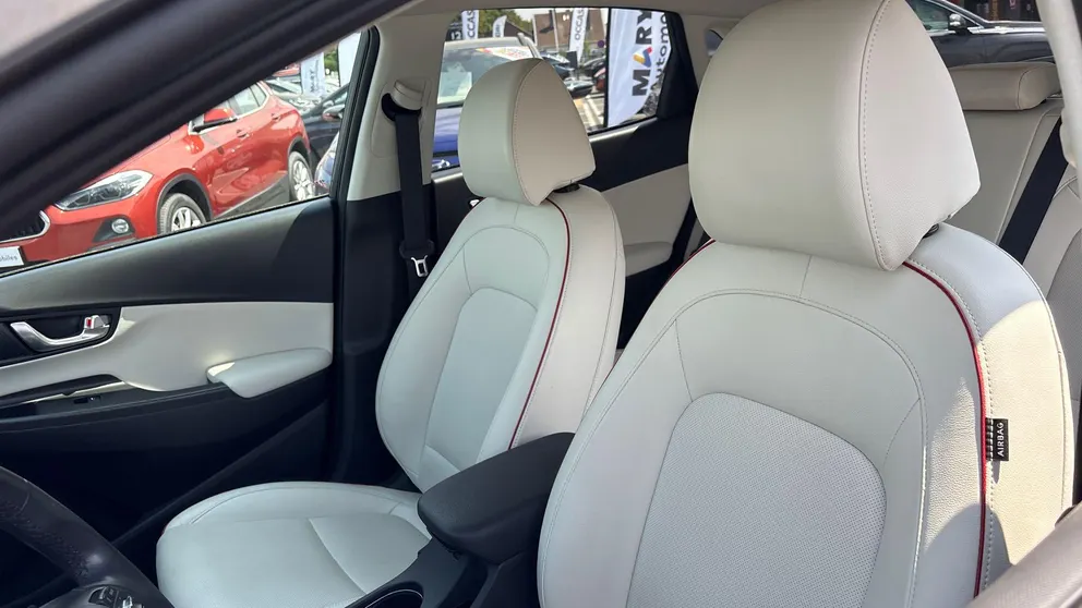 Véhicule occasion 1229933 - hyundai KONA - Photo 11