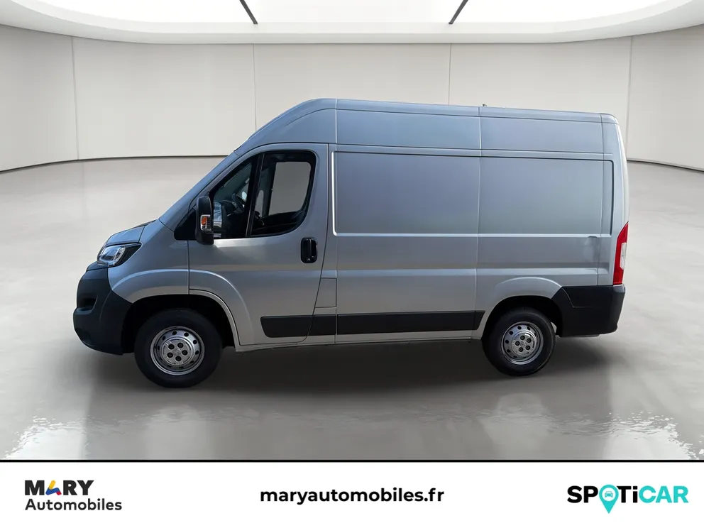 Véhicule occasion 1240529 - peugeot BOXER - Photo 2