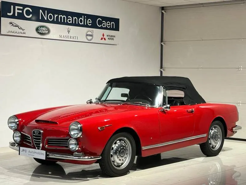 Véhicule occasion 70110 - alfa romeo 2600 - Photo 9