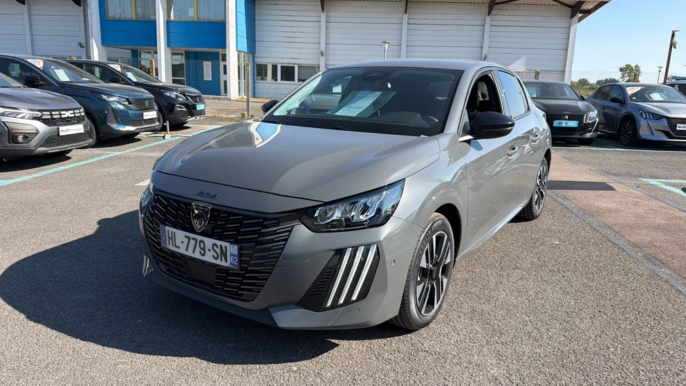 Véhicule occasion 1235449 - peugeot 208 - Photo 1