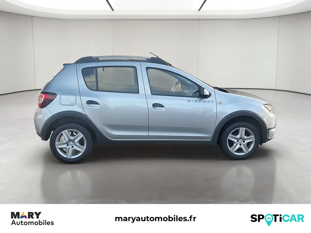Véhicule occasion 1243967 - dacia SANDERO - Photo 5