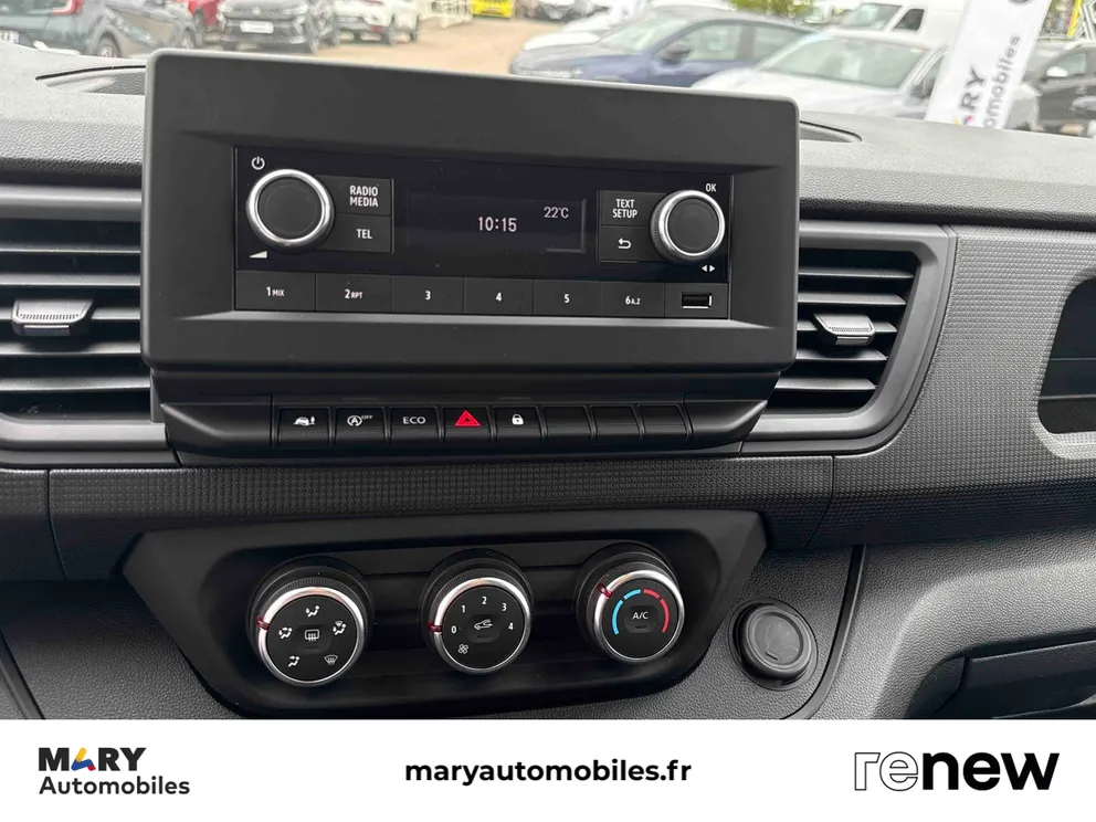 Véhicule occasion 1234651 - renault TRAFIC - Photo 13