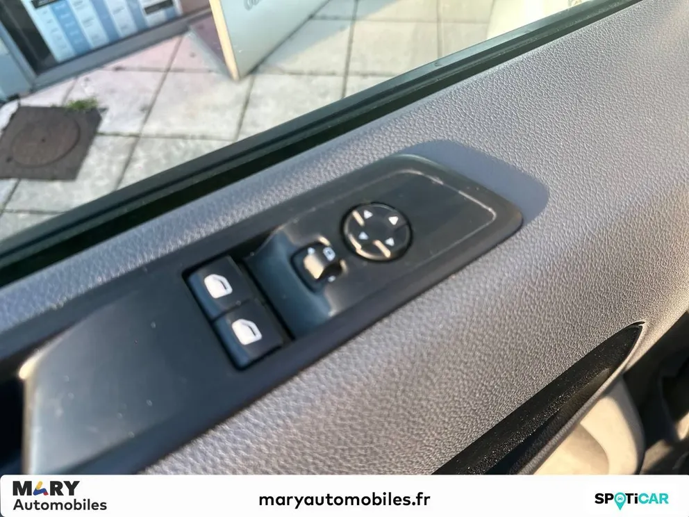 Véhicule occasion 214306 - Citroën JUMPY - Photo 12