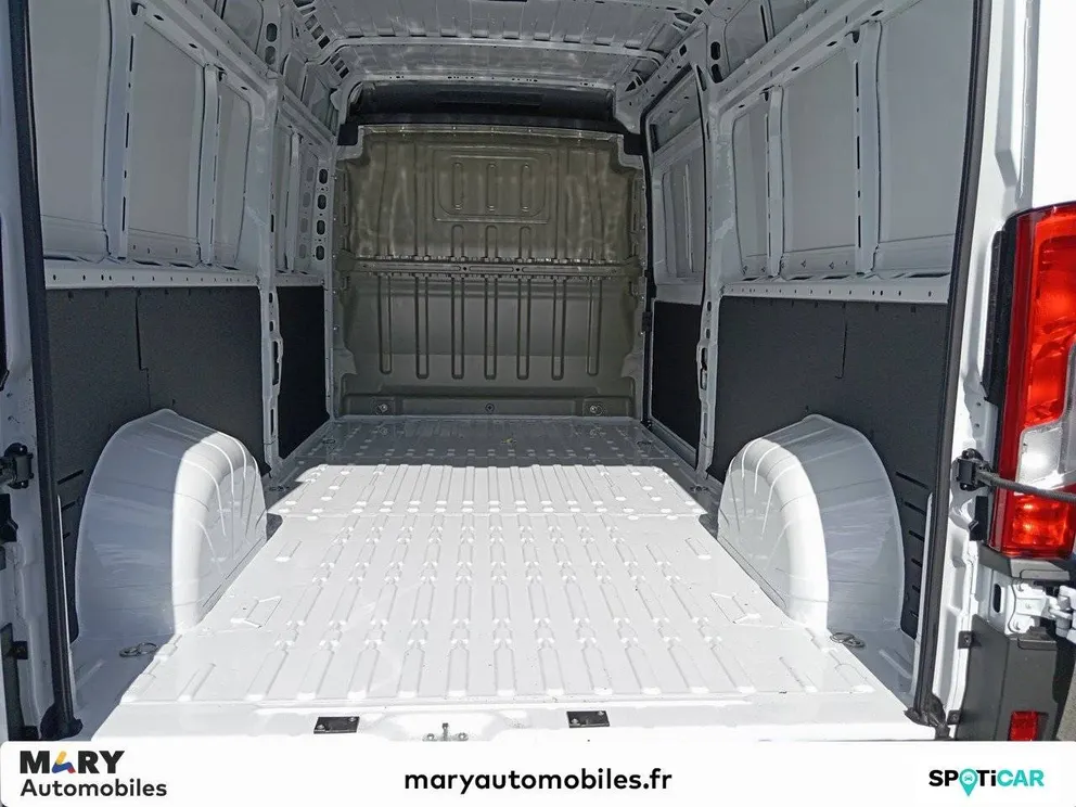 Véhicule occasion 194586 - peugeot BOXER - Photo 6