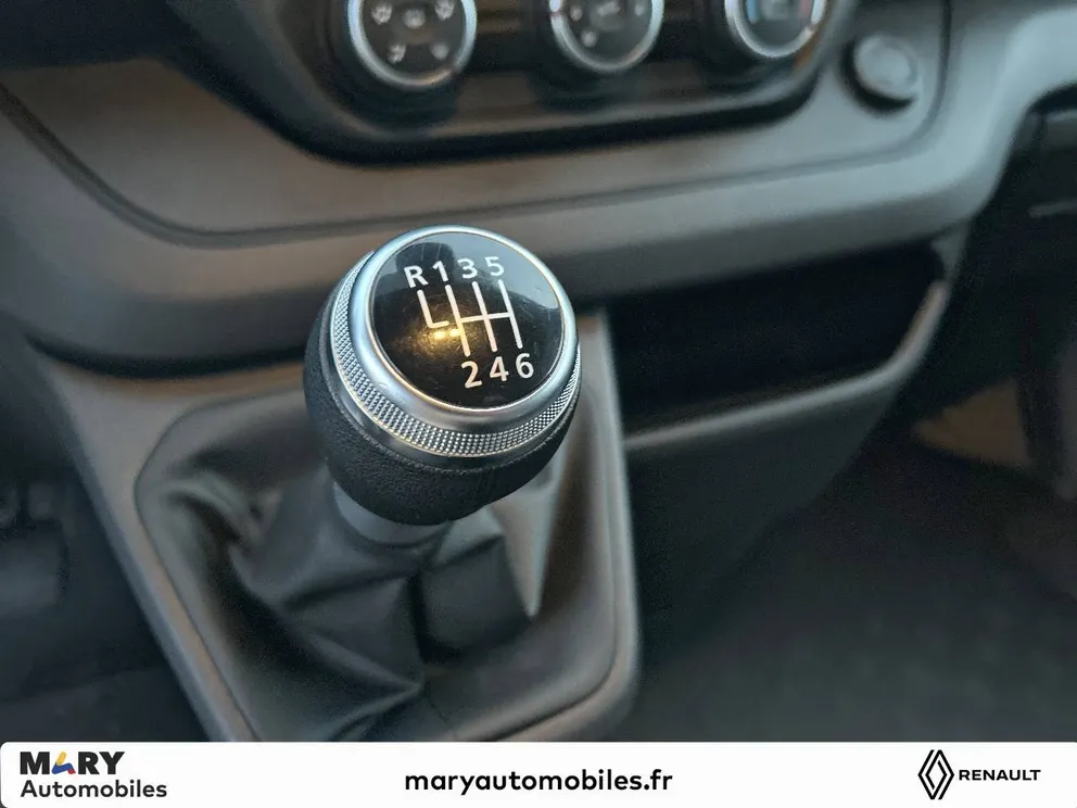 Véhicule occasion 215994 - renault TRAFIC - Photo 17