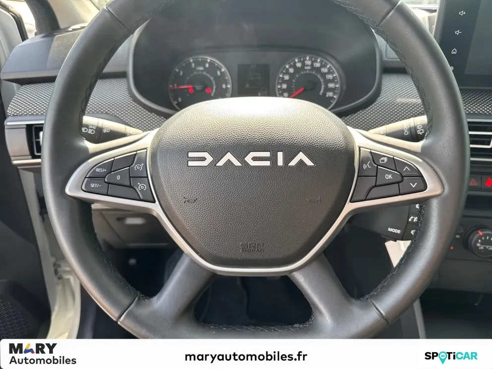 Véhicule occasion 1231318 - dacia SANDERO - Photo 9