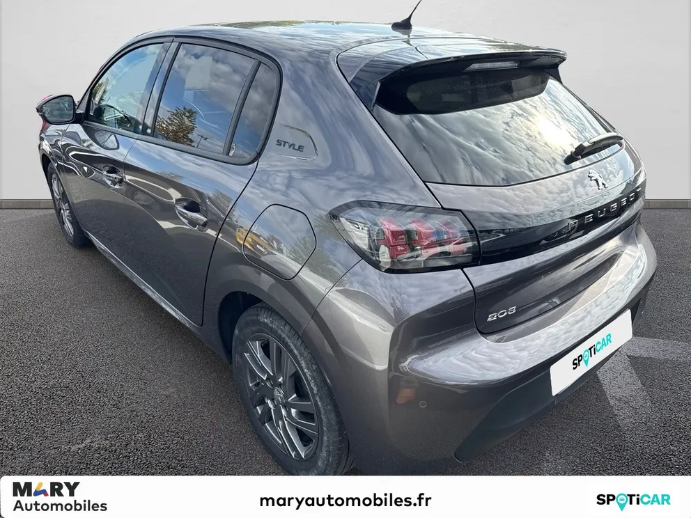 Véhicule occasion 1236586 - peugeot 208 - Photo 2