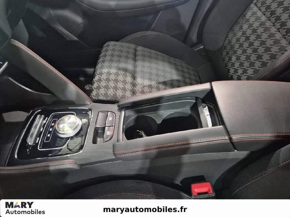 Véhicule occasion 200456 - mg ZS - Photo 13