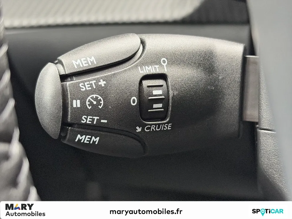 Véhicule occasion 1239277 - peugeot 208 - Photo 16