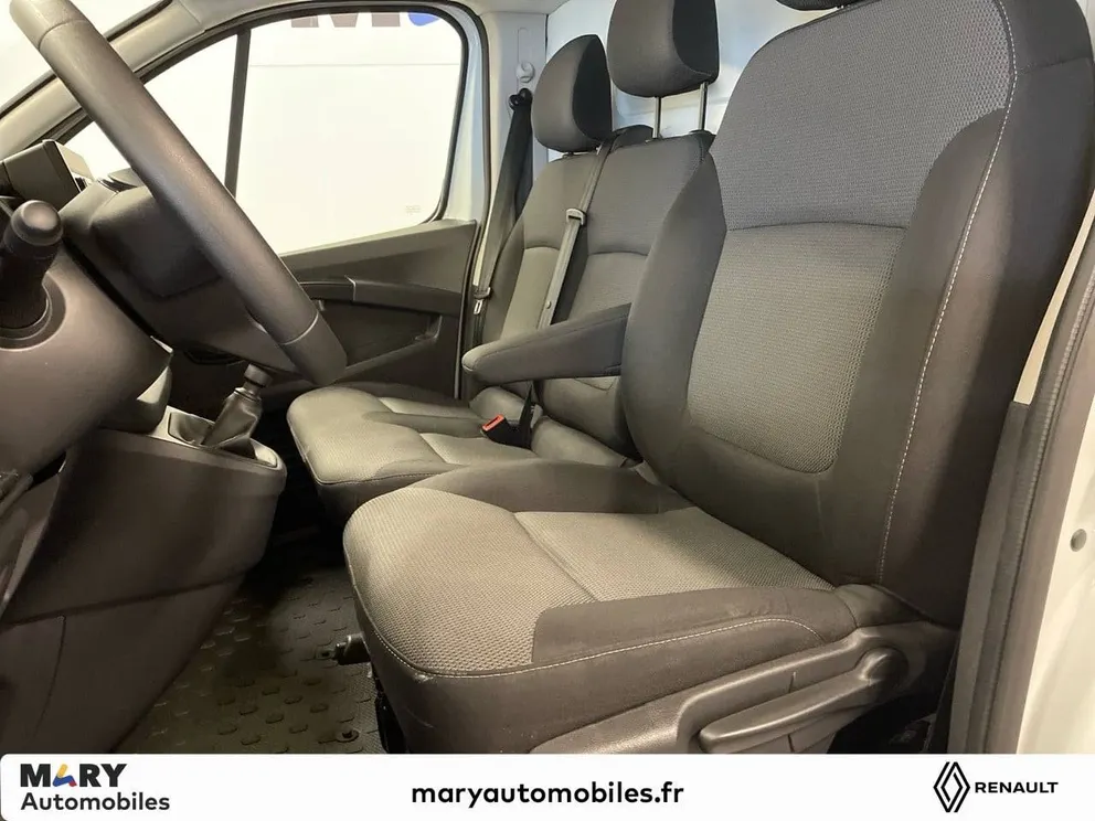 Véhicule occasion 207896 - renault TRAFIC - Photo 9