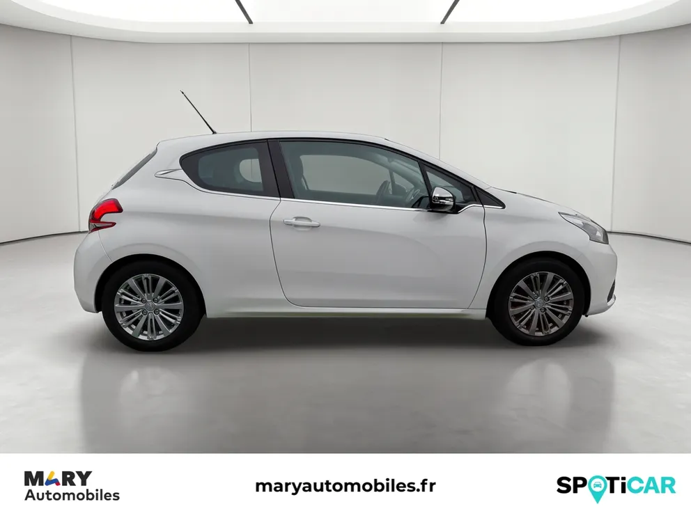 Véhicule occasion 1246343 - peugeot 208 - Photo 5