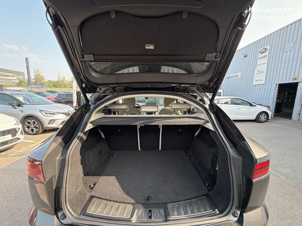 Véhicule occasion 216870 - jaguar E-PACE - Photo 8