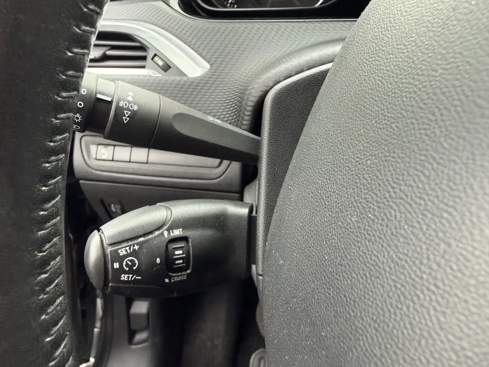 Véhicule occasion 204521 - peugeot 2008 - Photo 18