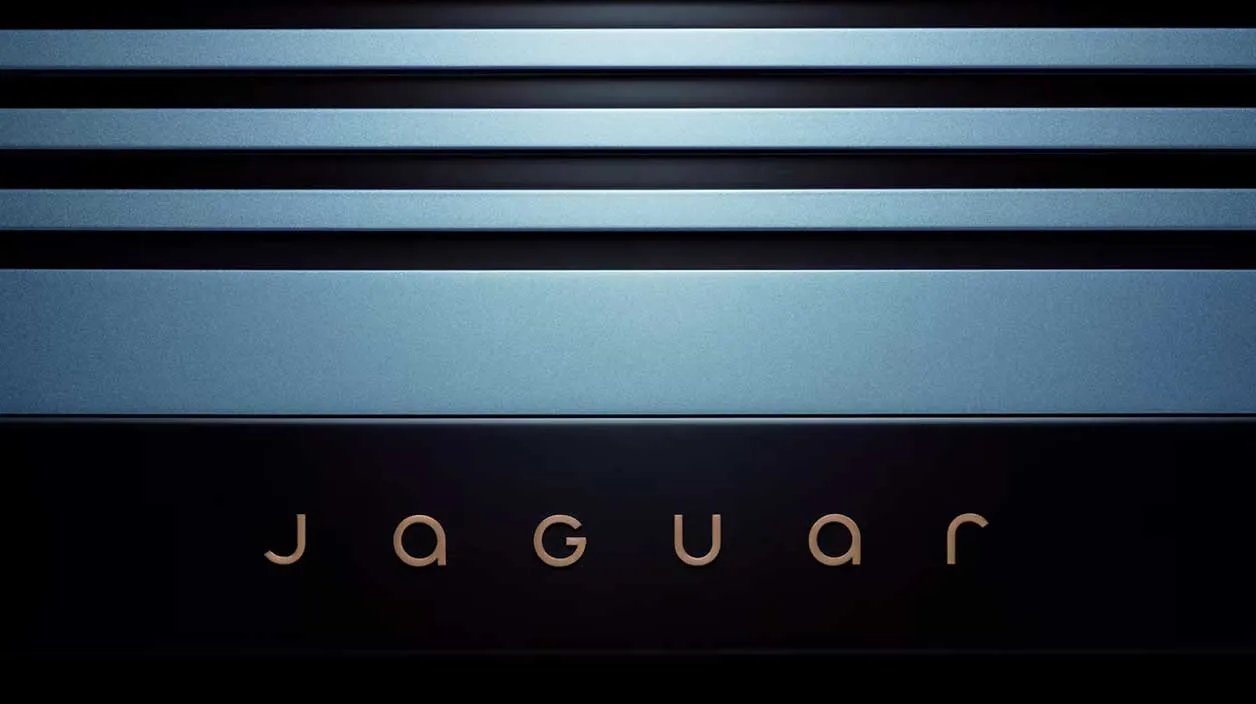 nouveau logo jaguar en lettres