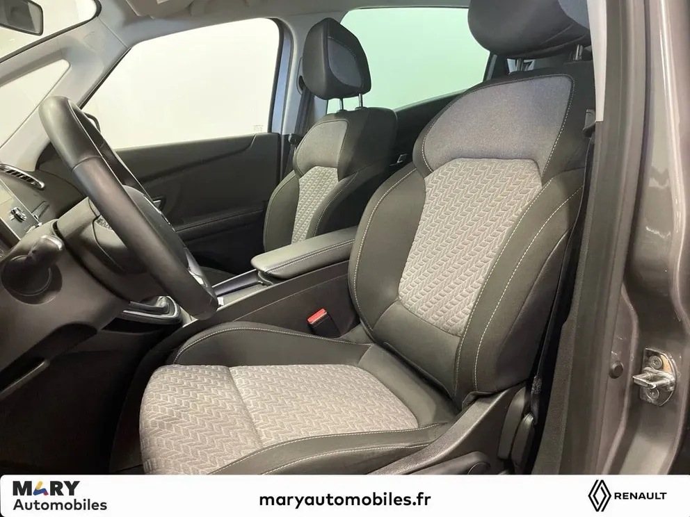 Véhicule occasion 217336 - renault SCENIC - Photo 9
